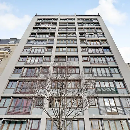 Charming 1bdr 2p 15th Exhibition Centre Parigi